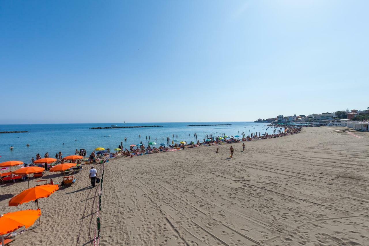 Titty Beach House Santa Marinella Zewnętrze zdjęcie